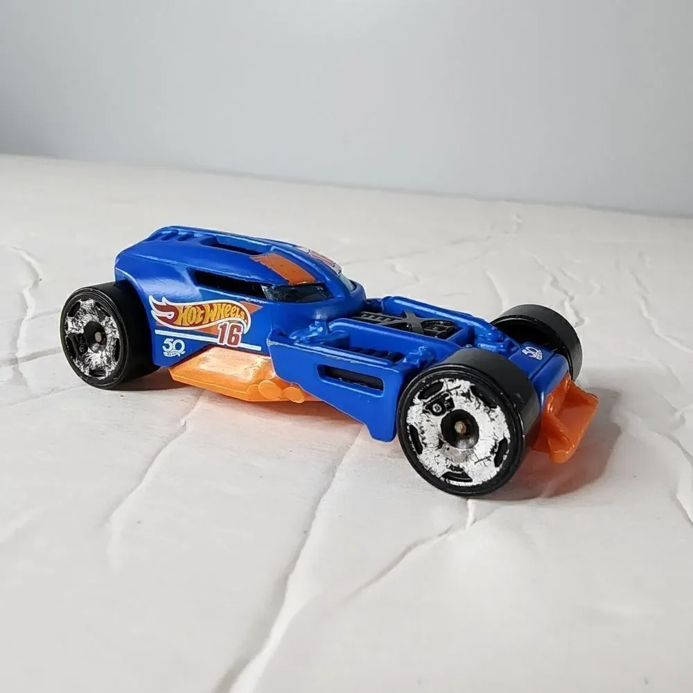 Hot Wheels 2018 50th Anniversary Race Team 9/10 HW50 Concept